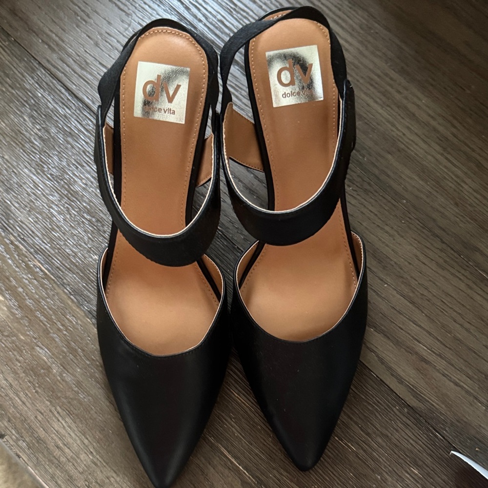 Dolce Vita Black Pointed Toe Heels